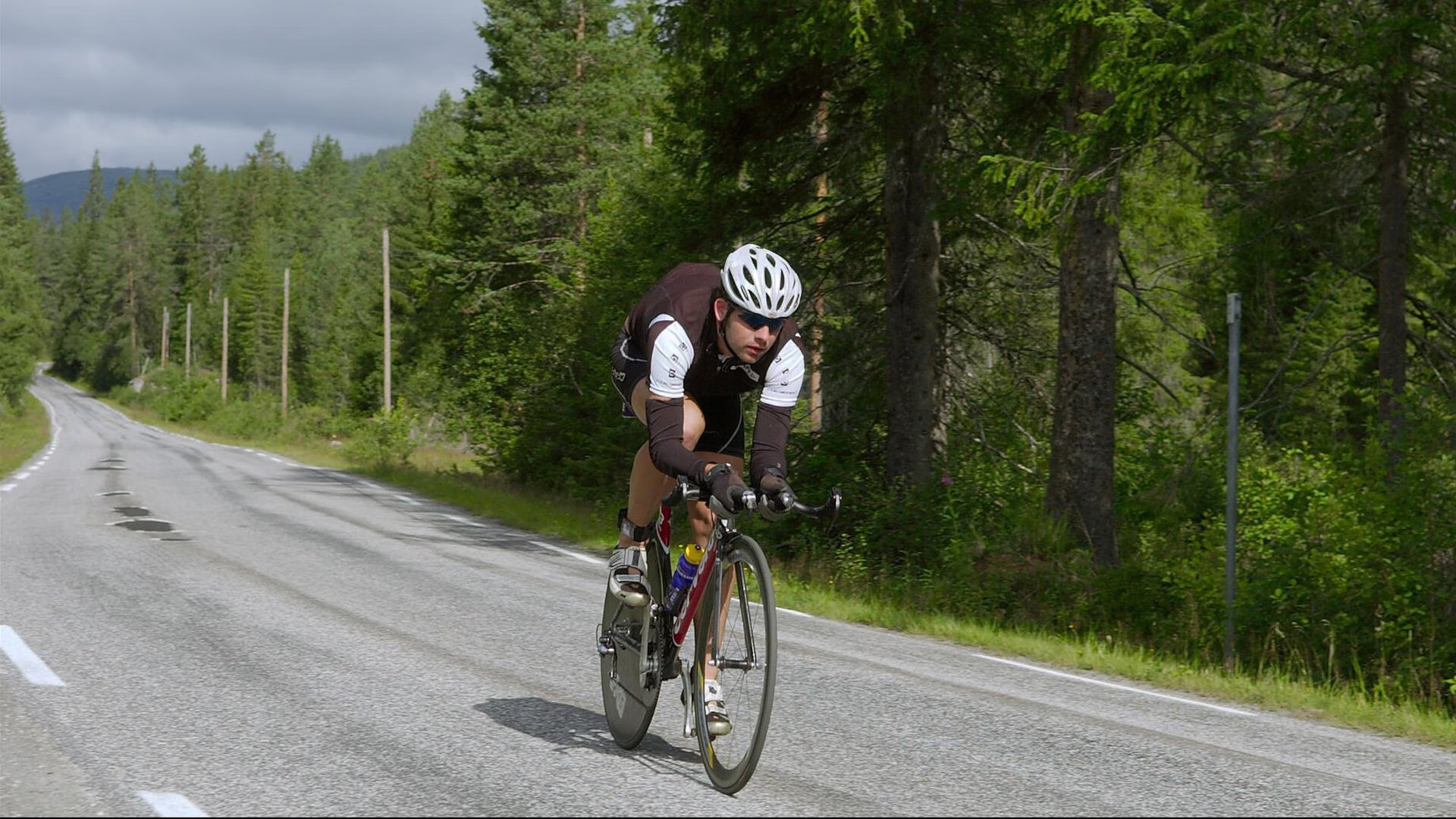 开云体育平台-冬季赛事推广计划助力冰雪运动普及化，冬季冰雪项目  第1张
