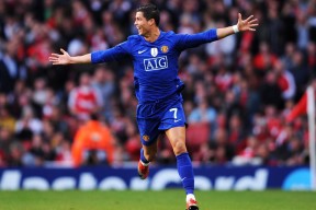 开云真人体育娱乐-球队连续作战状态下是否易出现传接球失误增多，球队连续两天客场作战